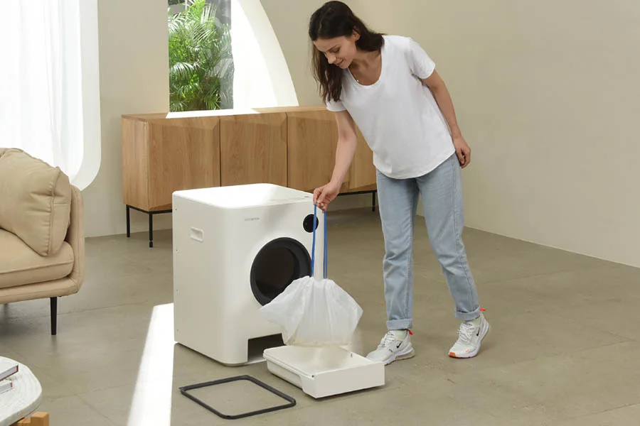 litter boxes for multiple cats